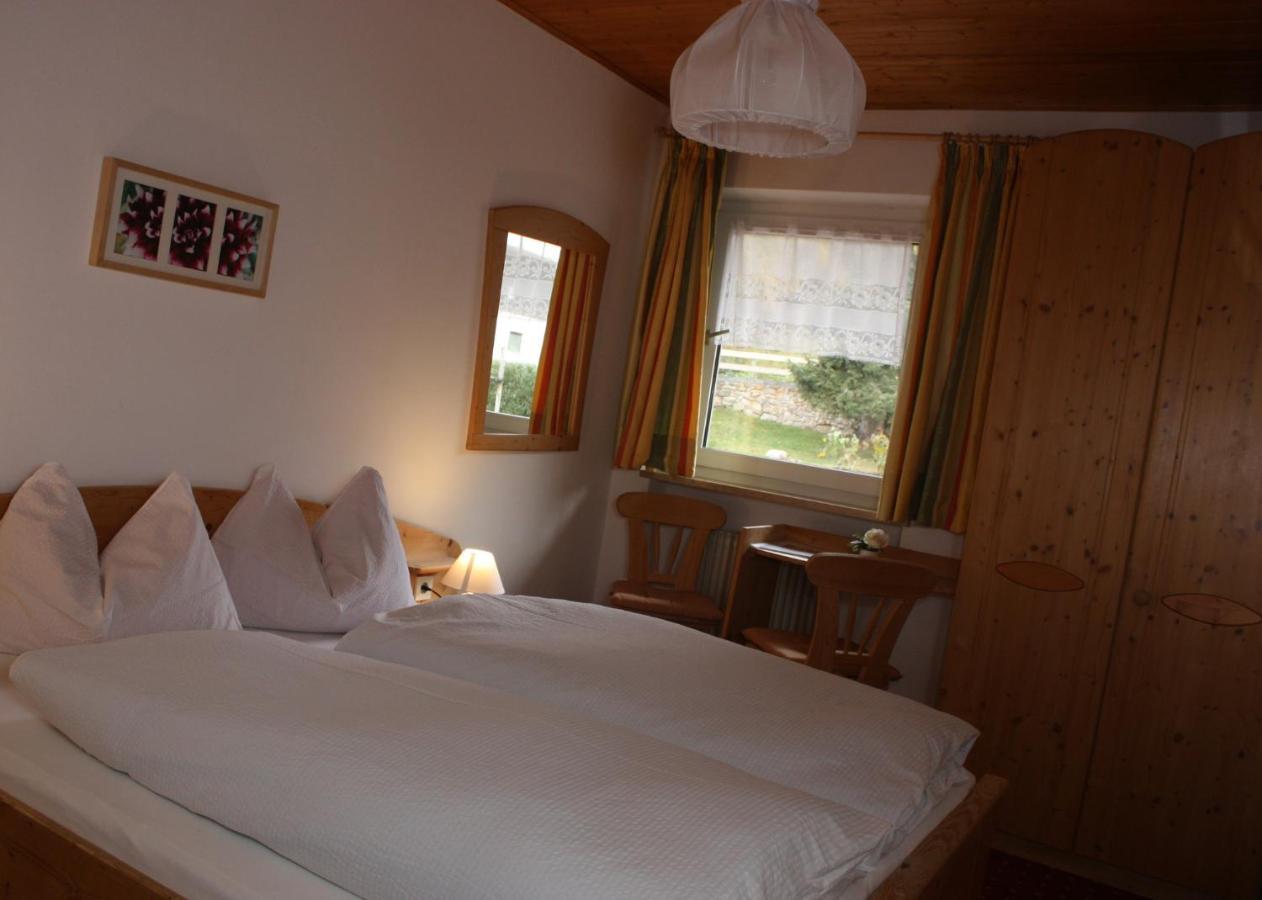 Hotel Reiterhof Edelweiss à San Genesio Atesino Extérieur photo