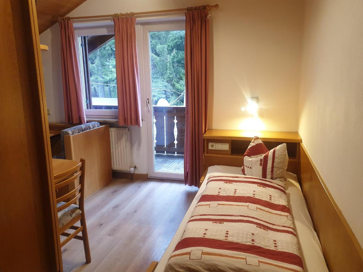 Hotel Reiterhof Edelweiss à San Genesio Atesino Extérieur photo