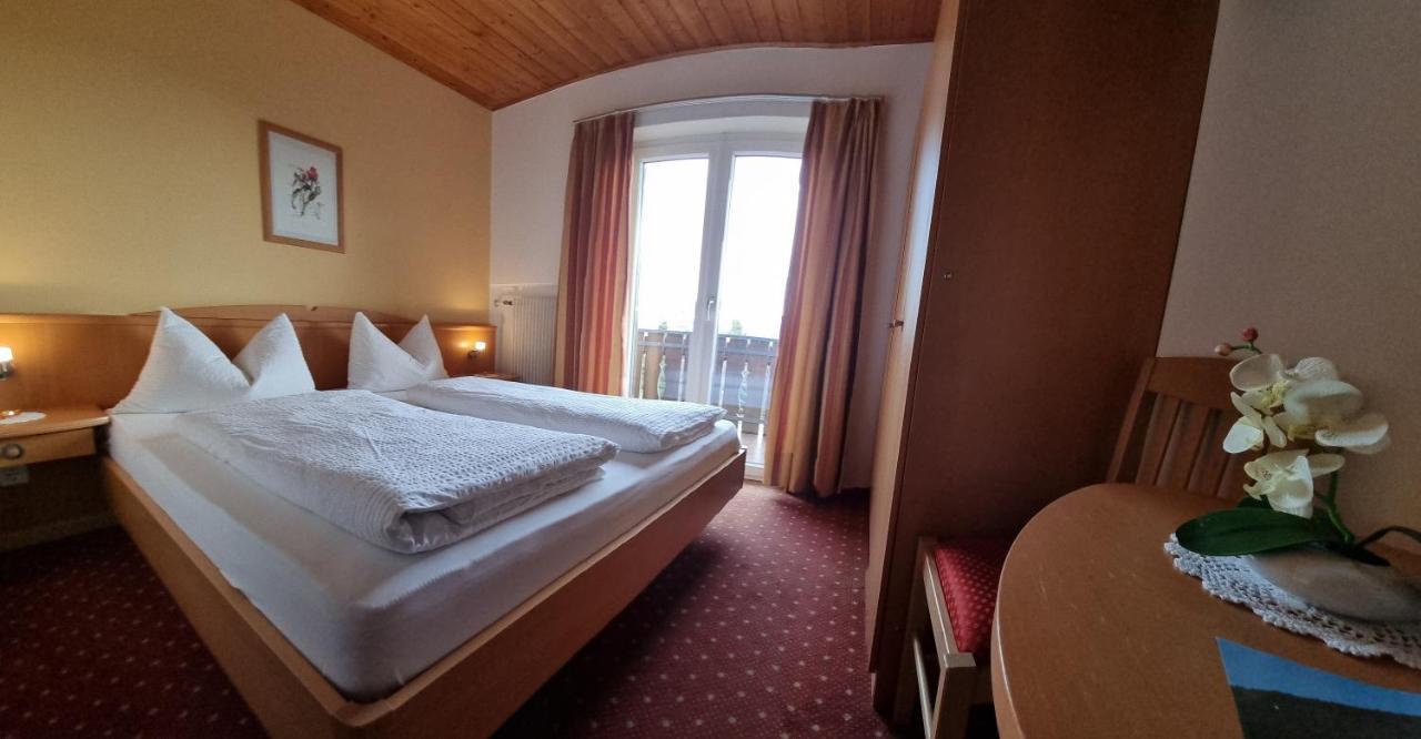 Hotel Reiterhof Edelweiss à San Genesio Atesino Extérieur photo
